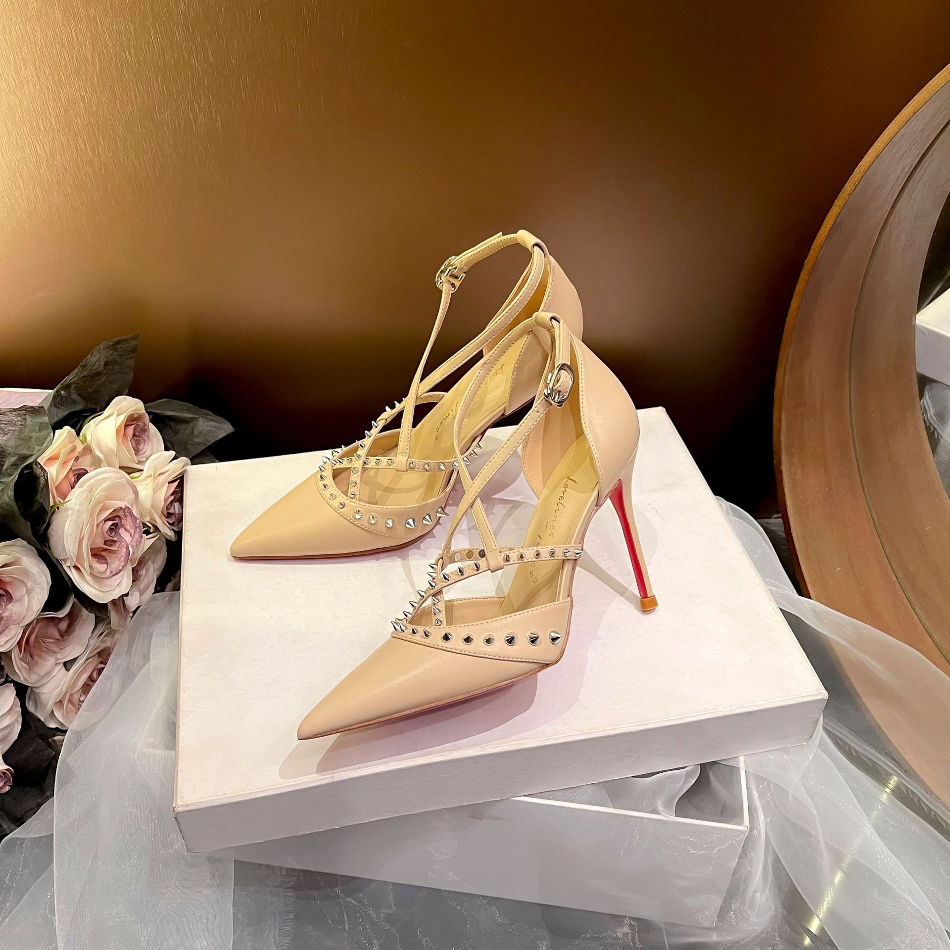 Retro Woman Shoes Sandals Stil - Sandals review and price
